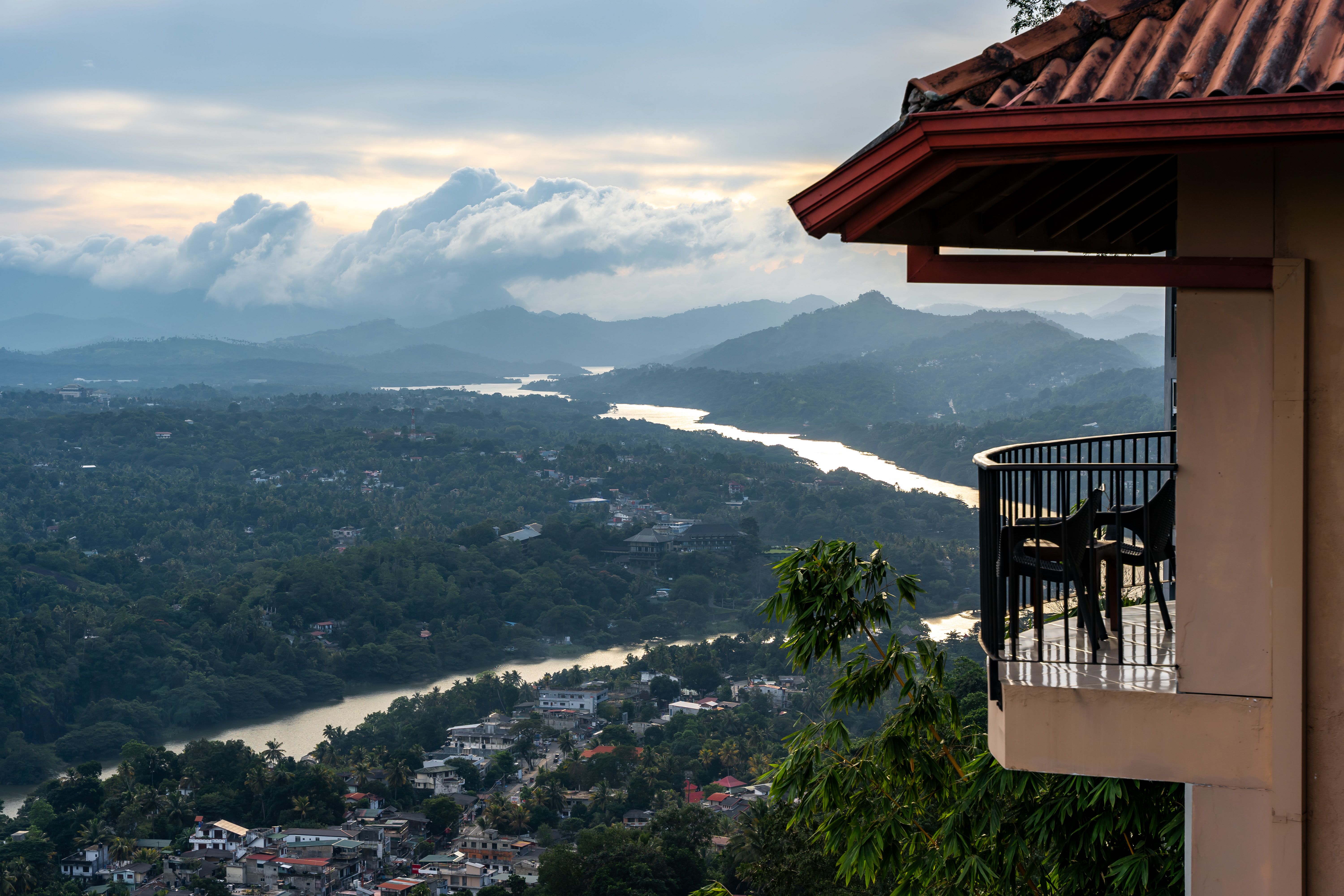 Romantic Honeymoon Package - Sri Lanka tour